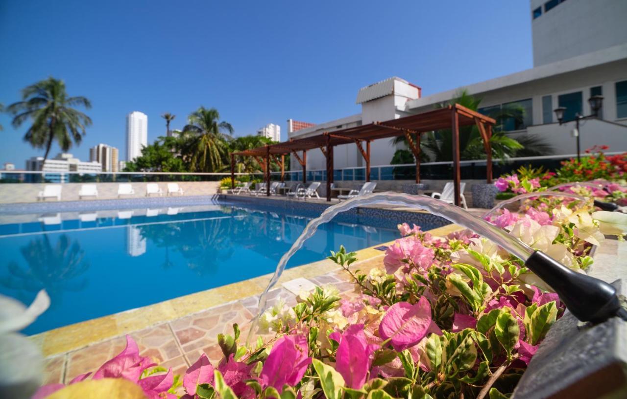 Lago Y Mar Apartamentos Cartagena Exterior photo